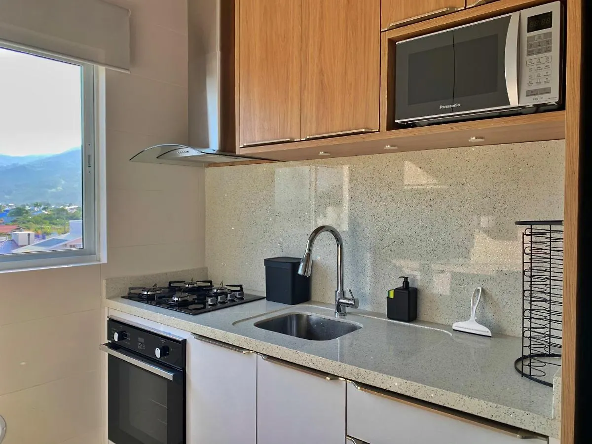 Lindo E Aconchegante Apartamento A Poucos Mts Da Praia Grande - Governador Celso Ramos